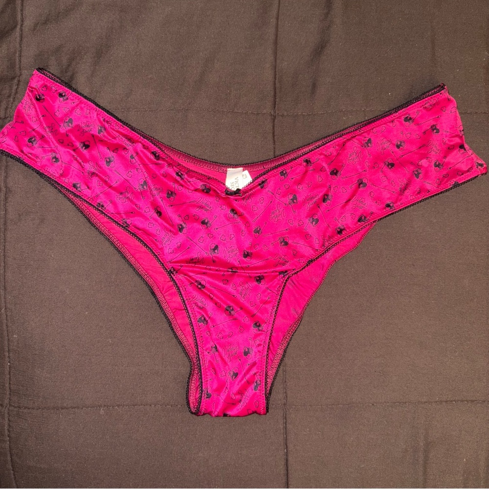Fuchsia Pink Lace Trim Cheeky Panty with Hearts from Victoria’s Secret | size XL